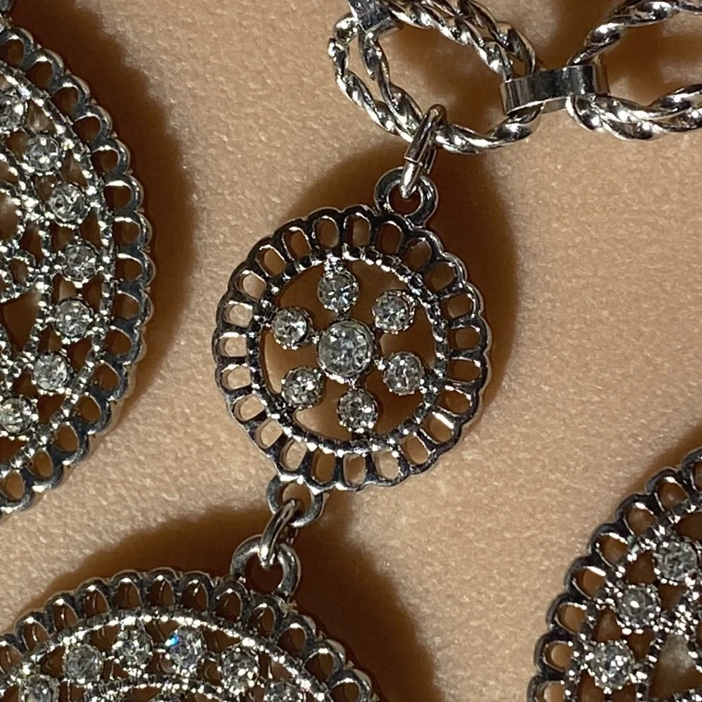 WHBM - silver tone bib necklace w 5 large & small rhinestone discs, multi chains - Picture 12 of 16